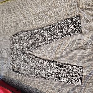 NWOT Michael Kors Cheetah Print Jeggings